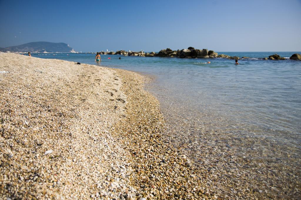 Hotel Enzo Porto Recanati Εξωτερικό φωτογραφία