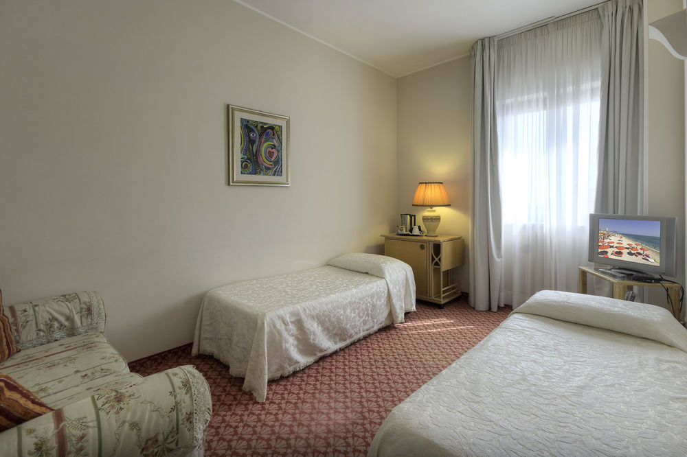 Hotel Enzo Porto Recanati Εξωτερικό φωτογραφία